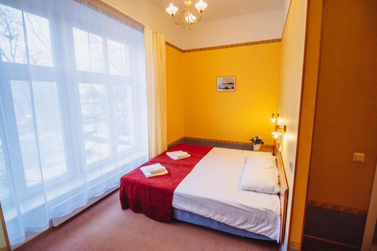 Hotel Promenaadi Haapsalu Exterior foto