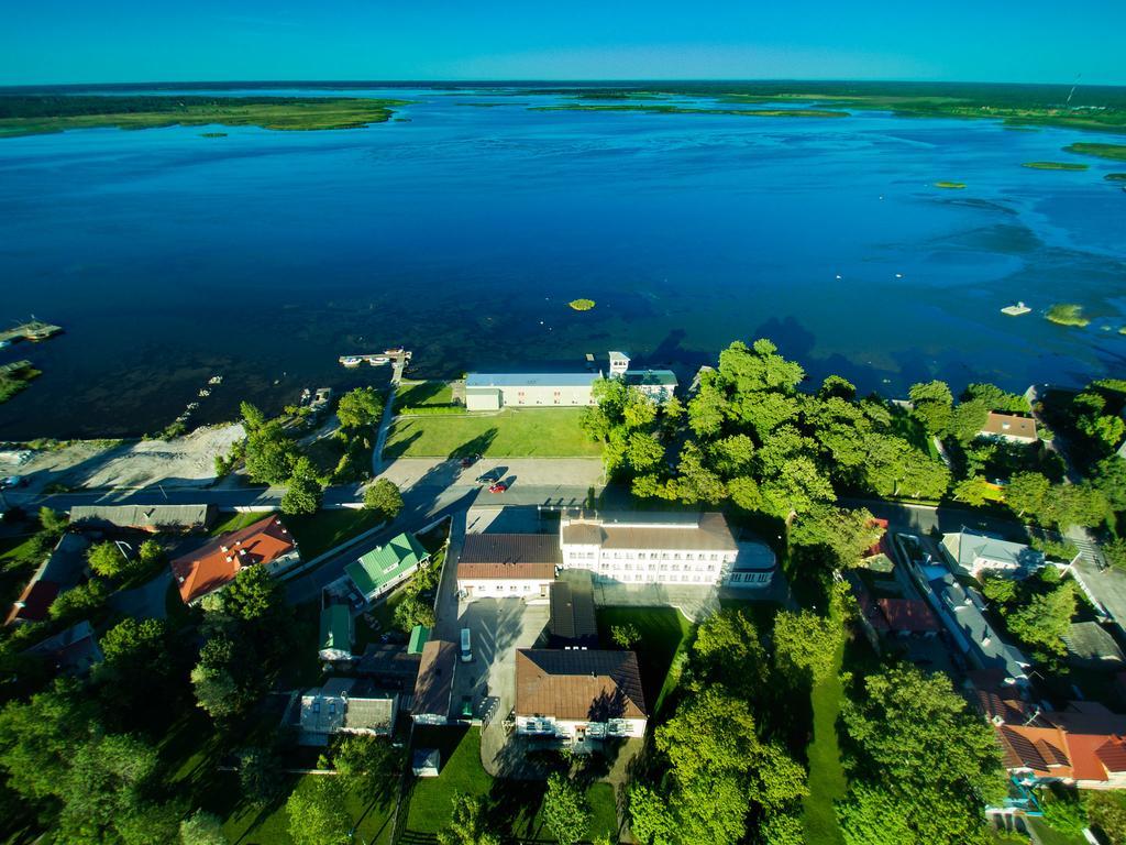 Hotel Promenaadi Haapsalu Exterior foto